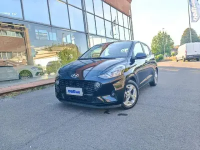 Usata Hyundai i10 67 CV (49 kW) 2023 Nero Utilitaria