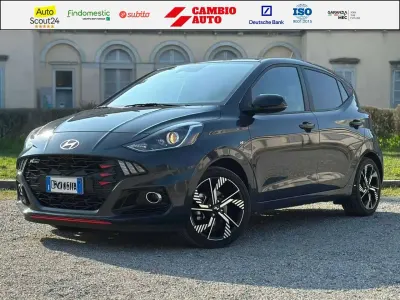 Usata Hyundai i10 N Line 90 CV (66 kW) 2024 Grigio Utilitaria