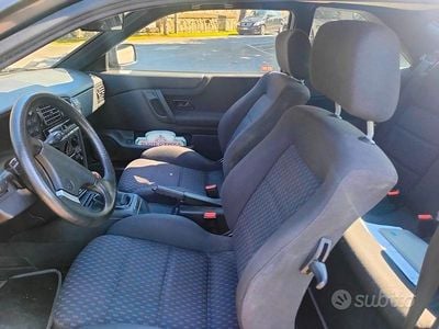 Usado VW Corrado 136 CV (100 kW) 1992 Coupe