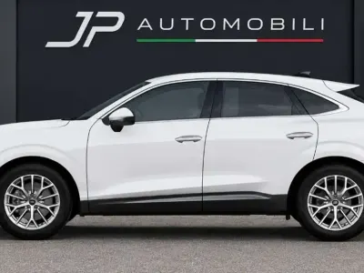 Nuova Audi Q3 193 CV (141 kW) 2026 Bianco SUV