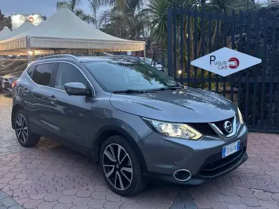 Gebraucht Nissan Qashqai Visia 131 PS (96 kW) 2016 Grau SUV
