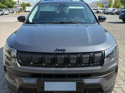 Usata Jeep Compass 131 CV (96 kW) 2023 Grigio SUV