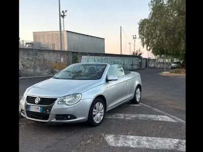 Usata VW Eos 210 CV (154 kW) 2007 Grigio Cabrio