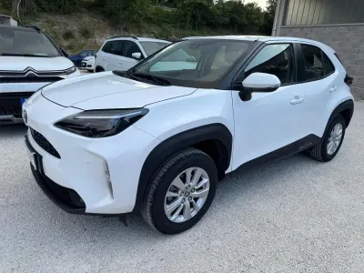 Usata Toyota Yaris Cross Business Edition 92 CV (67 kW) 2022 Other SUV