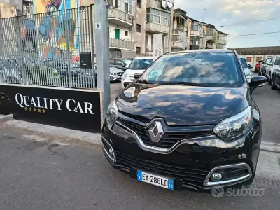 Usata Renault Captur 90 CV (66 kW) 2014 Nero SUV