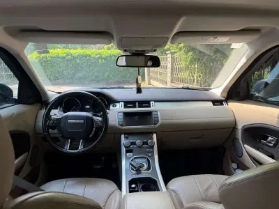 Usata Land Rover Range Rover evoque 150 CV (110 kW) 2018 Bianco SUV