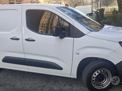 Usata Peugeot Partner 102 CV (75 kW) 2021 Bianco Monovolume
