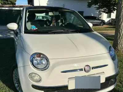 Usata Fiat 500 Lounge 69 CV (50 kW) 2012 Bianco Utilitaria