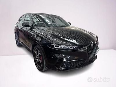 Begagnad Alfa Romeo Tonale Veloce 160 HK (117 kW) 2024 Svart SUV