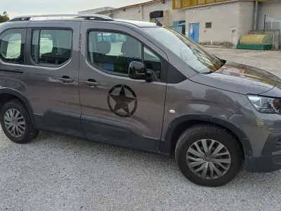 Occasion Peugeot Rifter Allure 110 ch (80 kW) 2021 Gris Monospace