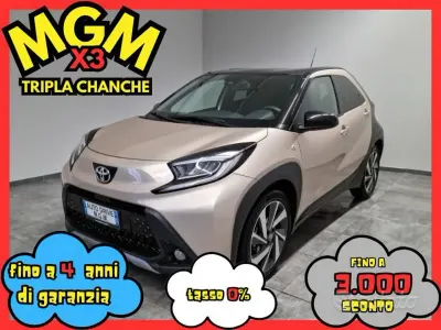 Occasion Toyota Aygo X Lounge 72 PK (52 kW) 2024 Goud SUV