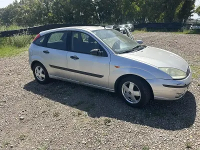Brugt Ford Focus 115 HK (84 kW) 2003 Grå Sedan