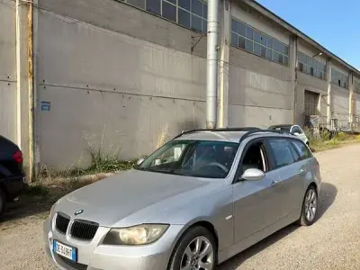 Usata BMW 320 163 CV (119 kW) 2006 Grigio Station wagon