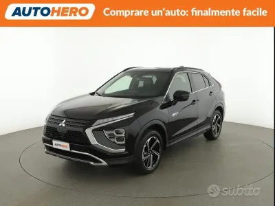 Usado Mitsubishi Eclipse Cross Instyle 98 CV (72 kW) 2024 Negro SUV