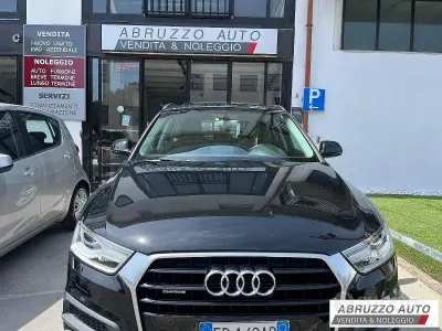 Usata Audi Q3 Design 151 CV (111 kW) 2015 Nero SUV