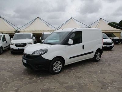 Usata Fiat Doblò 105 CV (77 kW) 2018 Bianco Monovolume