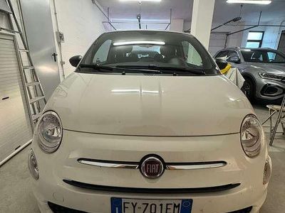 Usata Fiat 500 Lounge 69 CV (50 kW) 2019 Bianco Utilitaria