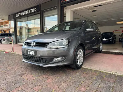 Usata VW Polo 60 CV (44 kW) 2011 Grigio Utilitaria