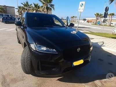 Usata Jaguar F-Pace R-Sport 180 CV (132 kW) 2017 Nero SUV