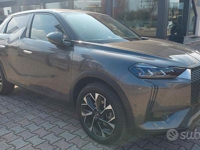 Usado DS Automobiles DS3 Opera 131 CV (96 kW) 2024 Gris SUV