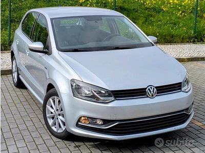 Usata VW Polo Comfortline 90 CV (66 kW) 2017 Grigio Berlina