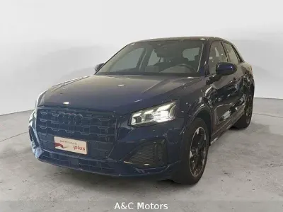 Usata Audi Q2 Ambiente 150 CV (110 kW) 2023 Blu SUV