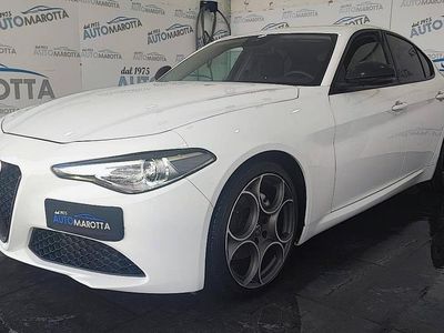 Usata Alfa Romeo Giulia Super 150 CV (110 kW) 2018 Bianco Berlina