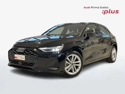 Nuova Audi A3 Sportback e-tron Business 204 CV (150 kW) 2025 Nero Utilitaria
