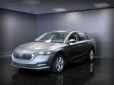 Usata Skoda Octavia Executive 116 CV (85 kW) 2024 Antracite Station wagon