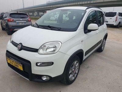 Usata Fiat Panda 4x4 75 CV (55 kW) 2014 Bianco Utilitaria