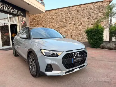 Usata Audi A1 110 CV (80 kW) 2021 Grigio SUV