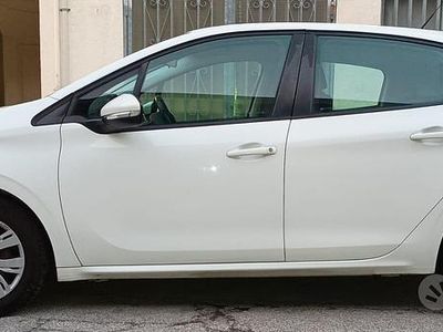 Bianco Usata 2014 Peugeot 208 Allure Utilitaria | 5500 € (Ottimo prezzo)