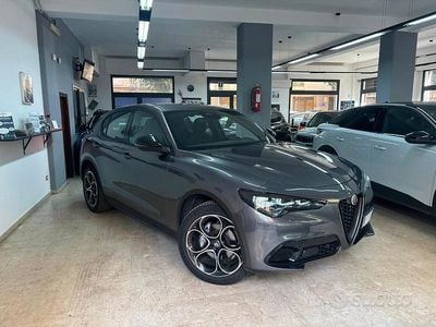 Usata Alfa Romeo Stelvio 210 CV (154 kW) 2024 Grigio SUV