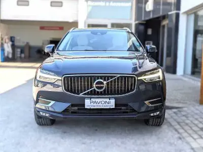 Usata Volvo XC60 140 CV (102 kW) 2020 Blu SUV