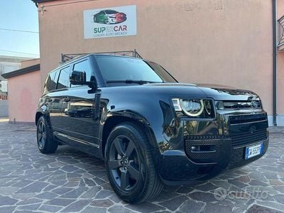 Usata Land Rover Defender HSE Dynamic 300 CV (220 kW) 2024 Nero SUV