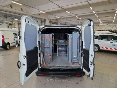 Usata Fiat Doblò 120 CV (88 kW) 2019 Bianco Monovolume