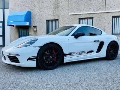 Usata Porsche 718 Cayman 349 CV (256 kW) 2018 Bianco Coupé
