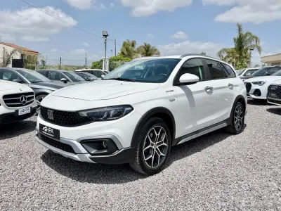 Usata Fiat Tipo Cross 130 CV (95 kW) 2022 Bianco Station wagon