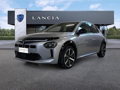 Usata Lancia Ypsilon 101 CV (74 kW) 2025 Grigio Utilitaria