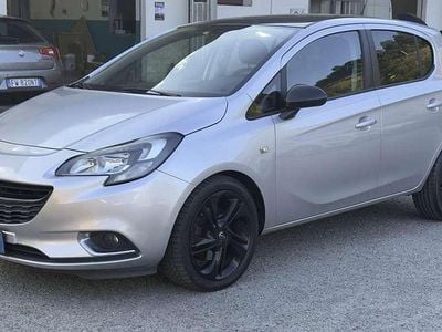 Usata Opel Corsa S 75 CV (55 kW) 2015 Argento Berlina