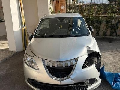 Usata Lancia Ypsilon