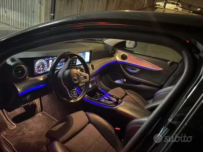 Usata Mercedes 220 184 CV (135 kW) 2019 Nero Berlina