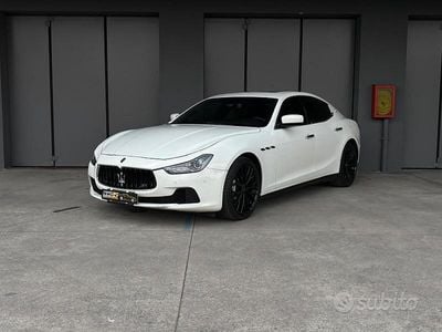 Usata Maserati Ghibli 275 CV (202 kW) 2016 Bianco Berlina