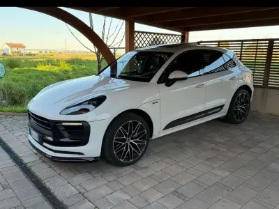 Usata Porsche Macan T 265 CV (194 kW) 2022 Bianco SUV