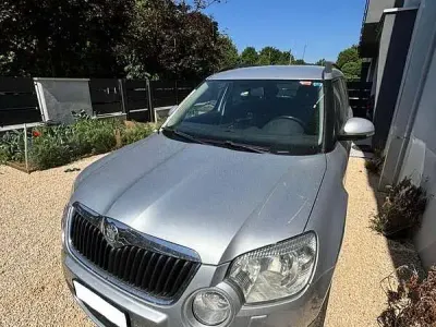 Usata Skoda Yeti Adventure 140 CV (102 kW) 2009 Grigio SUV