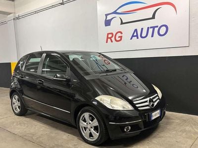 Usata Mercedes A180 Avantgarde 109 CV (80 kW) 2010 Nero Monovolume