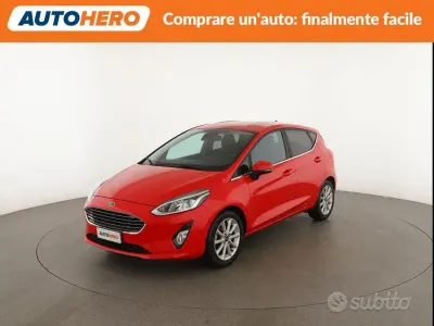 Usado Ford Fiesta Titanium 101 HP (74 kW) 2018 Vermelho Citadino