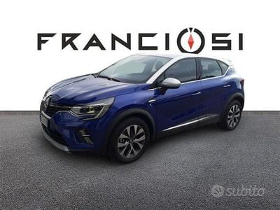 Usata Renault Captur Intens 160 CV (117 kW) 2021 Blu SUV