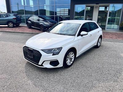 Usata Audi A3 150 CV (110 kW) 2022 Bianco Berlina
