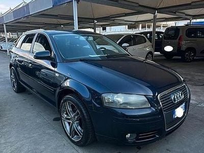 Usata Audi A3 104 CV (76 kW) 2005 Blu Utilitaria